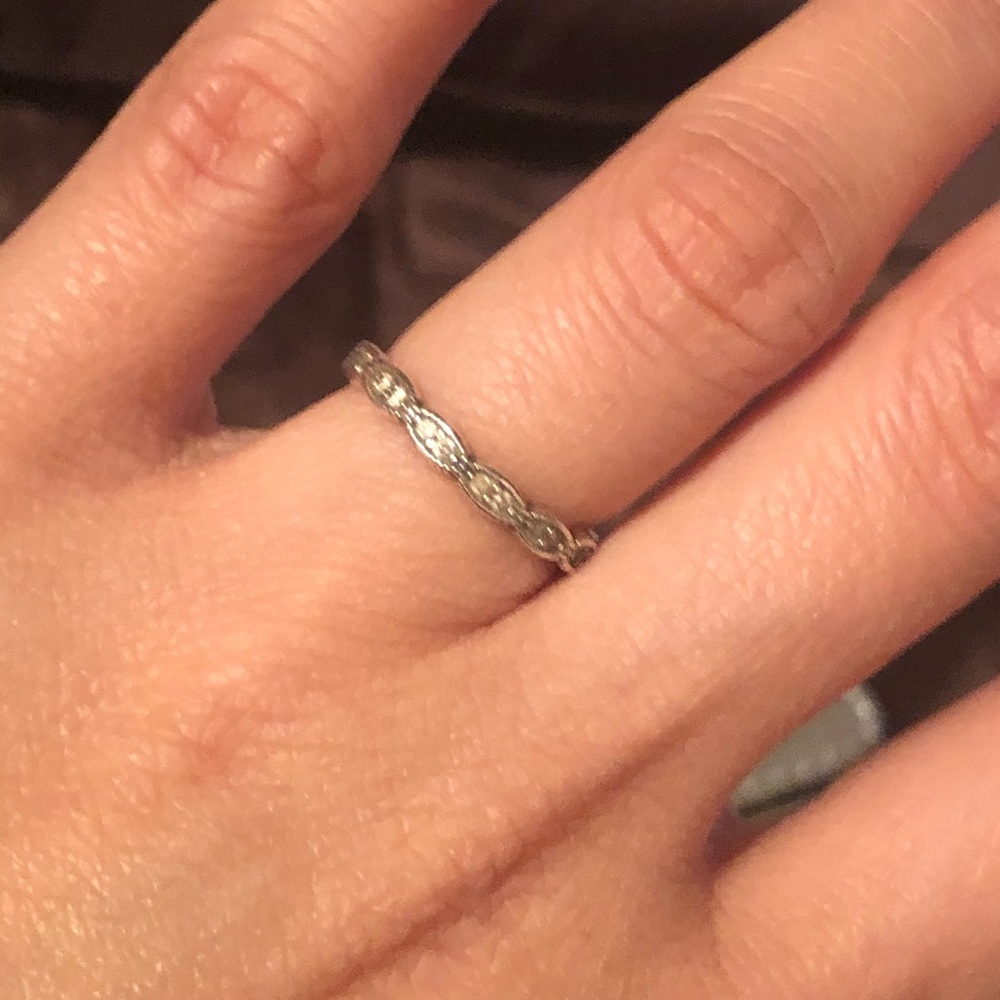 Pandora ring size 4.5 (48)